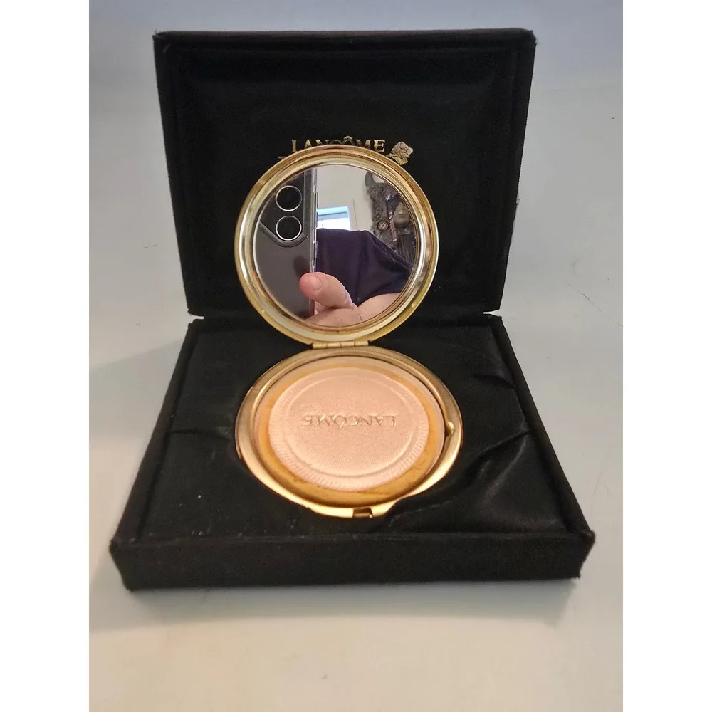 Lancome Le Petit Poudrier Dore Vintage Gold Embossed Powder Compact with Box